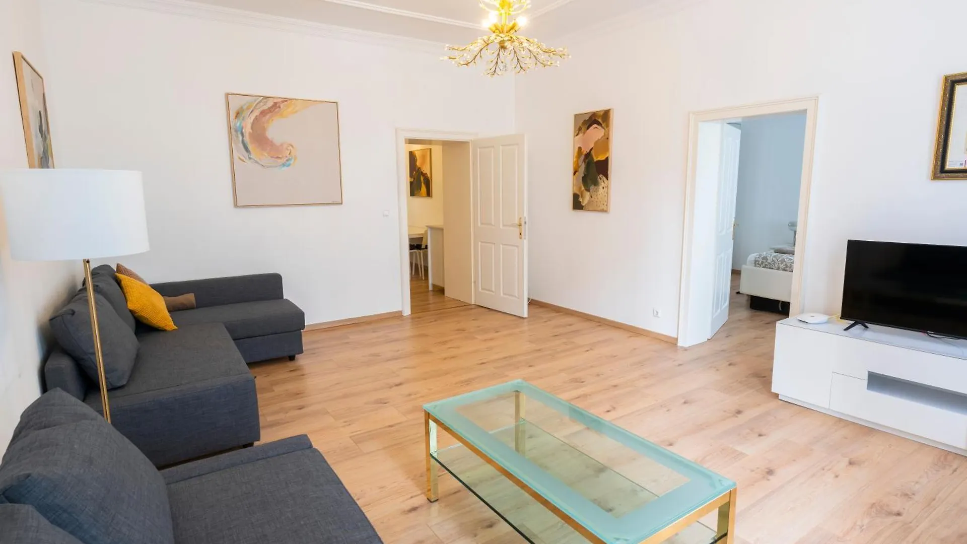 Belvedere Palace Apartment Vienna